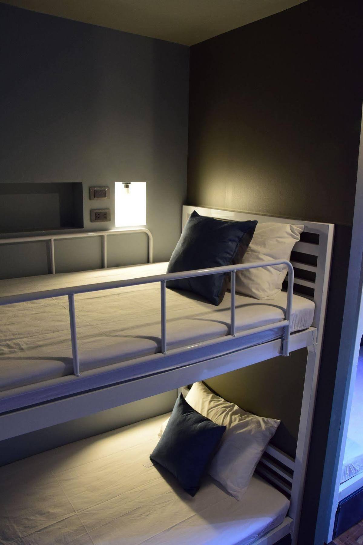 The August Hostel Chiang Mai Zewnętrze zdjęcie
